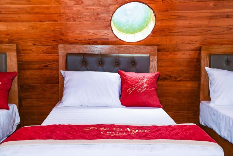 Cat Ba Bay Cruises Hotell Dong Khe Sau Eksteriør bilde