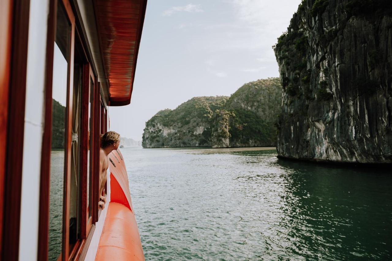Cat Ba Bay Cruises Hotell Dong Khe Sau Eksteriør bilde