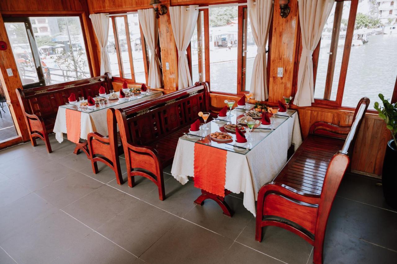 Cat Ba Bay Cruises Hotell Dong Khe Sau Eksteriør bilde