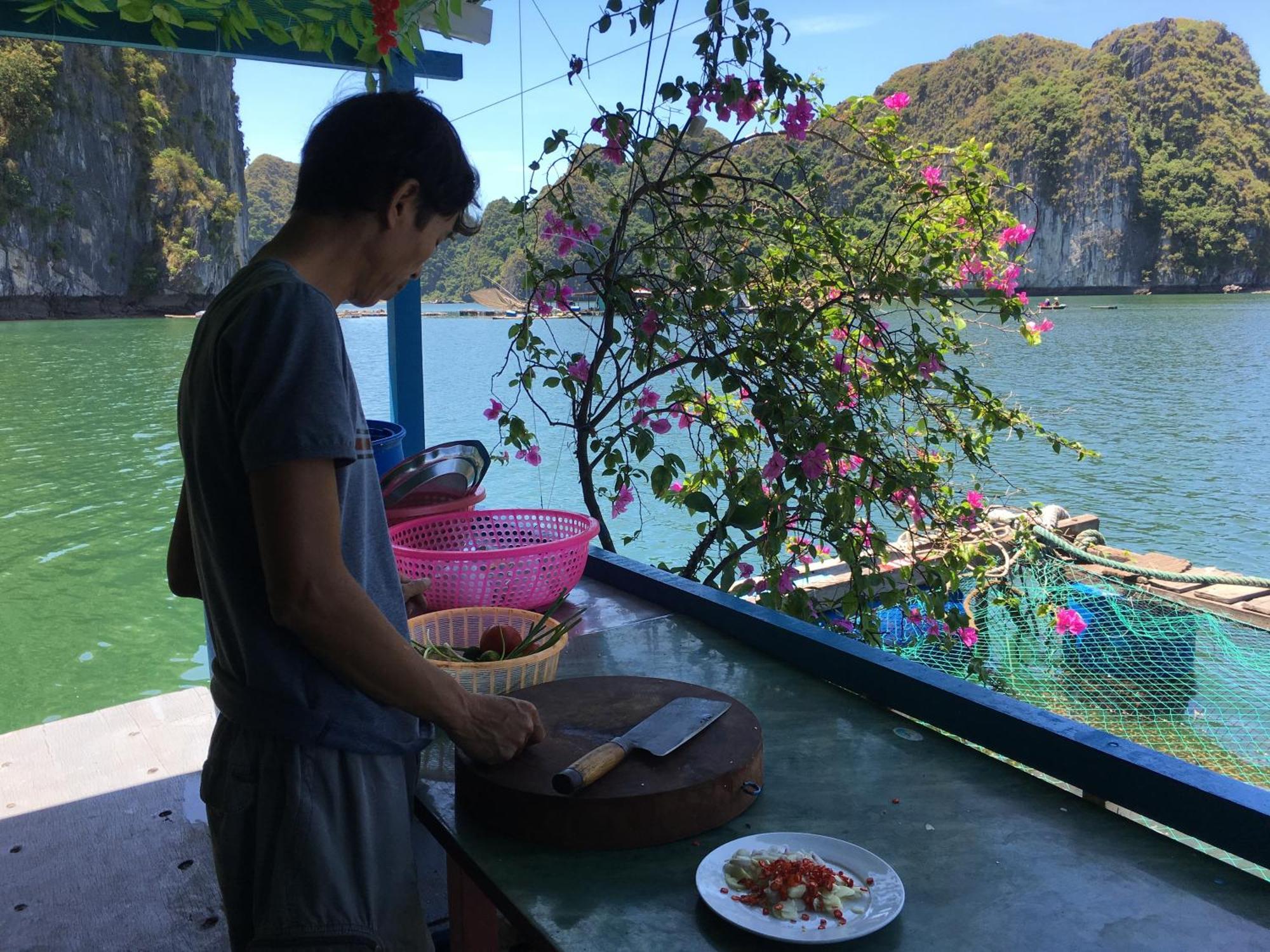 Cat Ba Bay Cruises Hotell Dong Khe Sau Eksteriør bilde