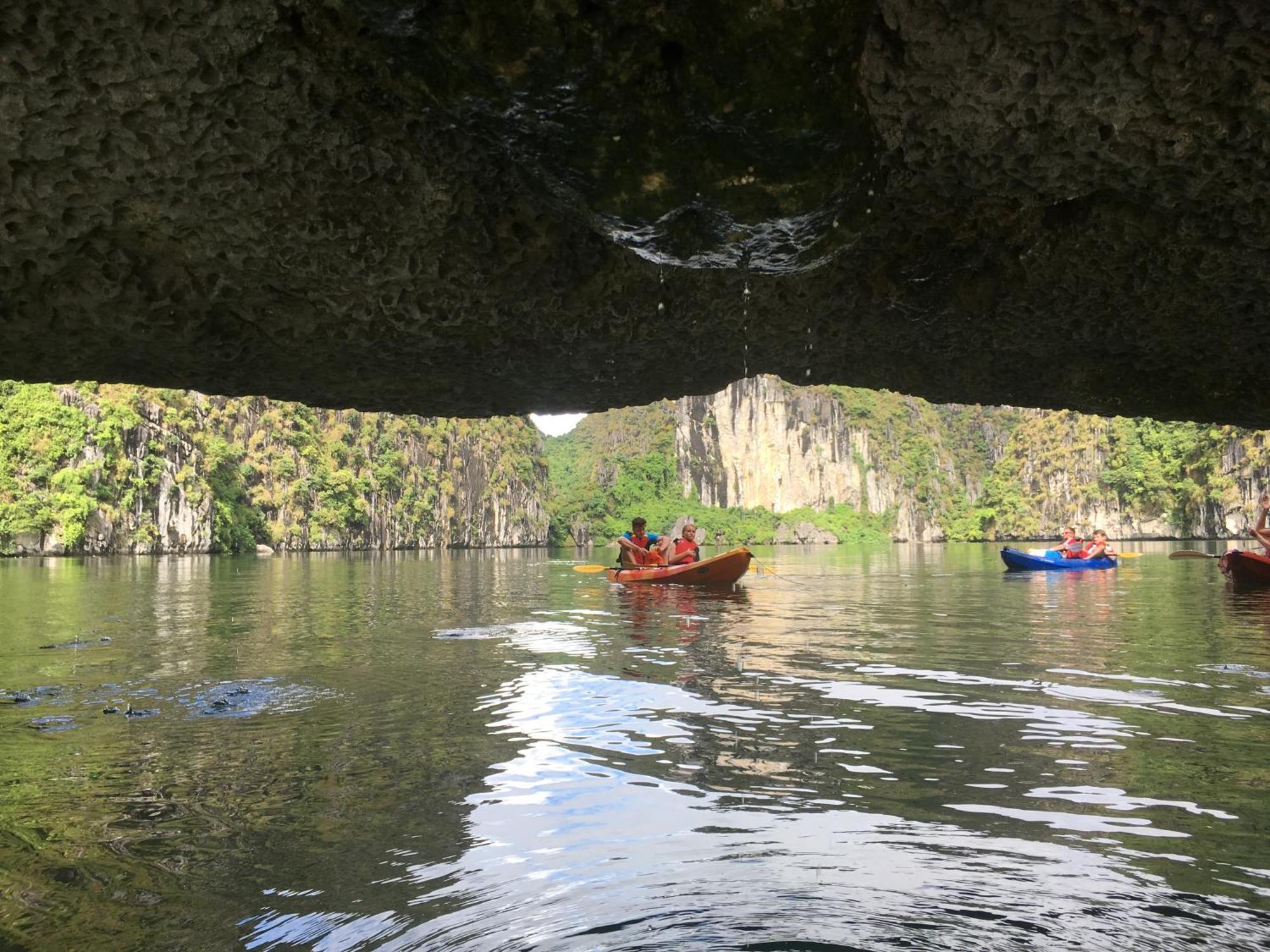 Cat Ba Bay Cruises Hotell Dong Khe Sau Eksteriør bilde
