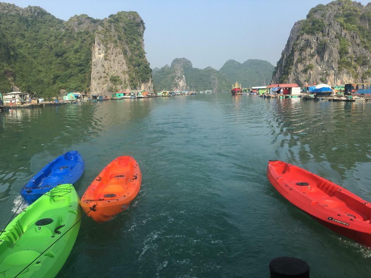 Cat Ba Bay Cruises Hotell Dong Khe Sau Eksteriør bilde