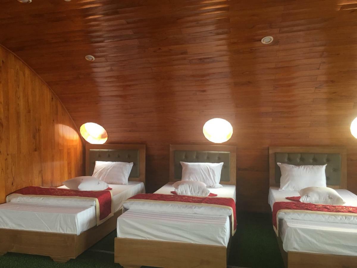 Cat Ba Bay Cruises Hotell Dong Khe Sau Eksteriør bilde
